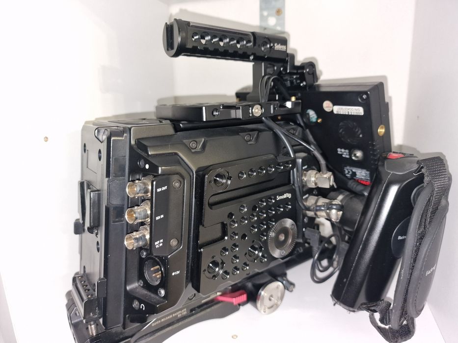 Blackmagic URSA mini 4.6K G2 EF