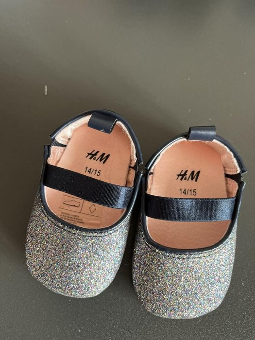 Бебешки обувки H&M