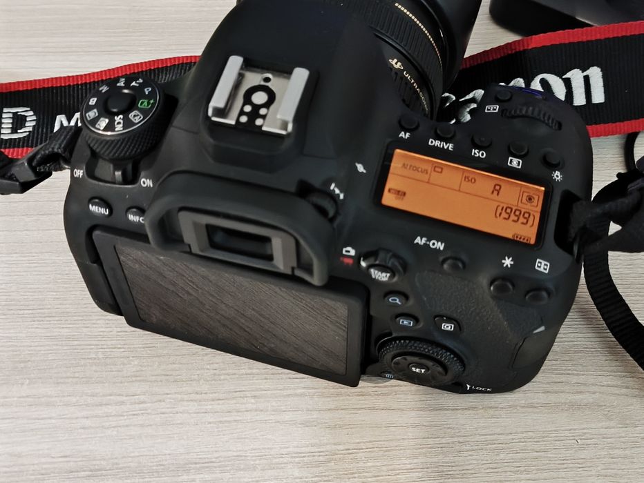 Canon 6D mark2 50mm f1.4