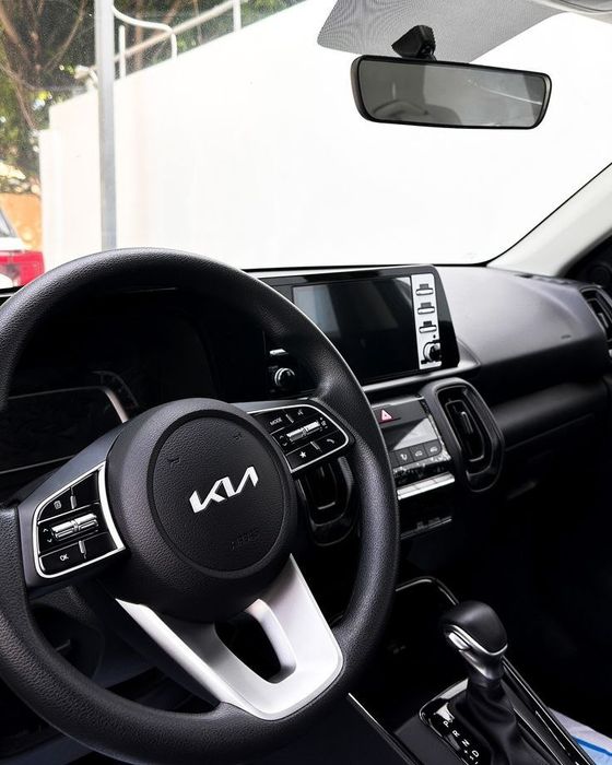 Kia Sonet 2024 kraska top tozza