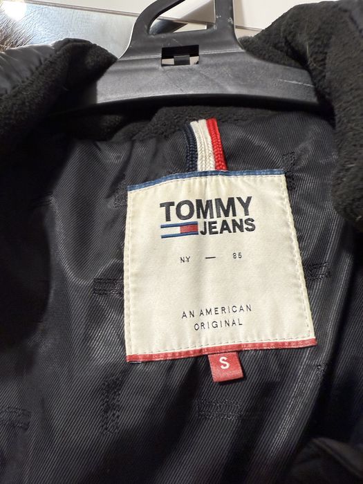 Зимно яке с пух Tommy Hilfiger