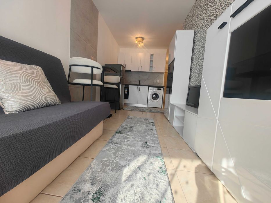 двустаенв Равда до морето