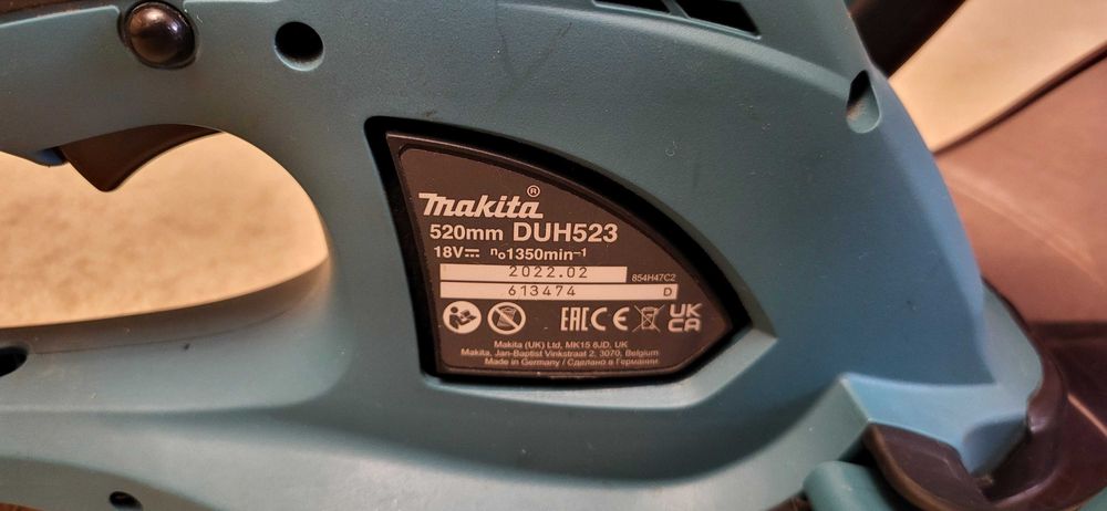 MAKITA Duh523 520mm Foarfeca de Gard Viu ca Noua +acumulator 5A foarte putin folosita