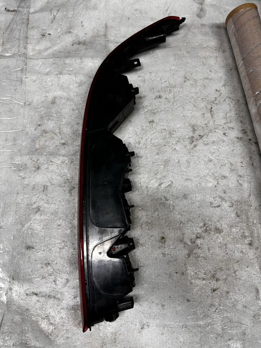 Stop stânga bară spate audi q7.4m.cod:4m0945095.