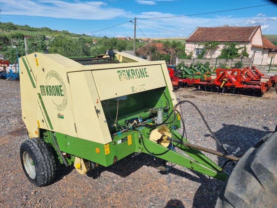 Presa  balotat  krone KR 125