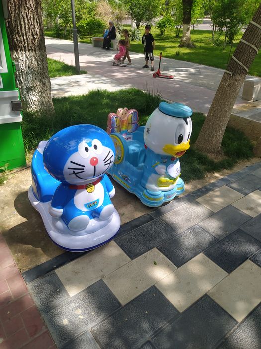 Karusel kachela kachalka atraksion sotiladi (Batut ham bor)