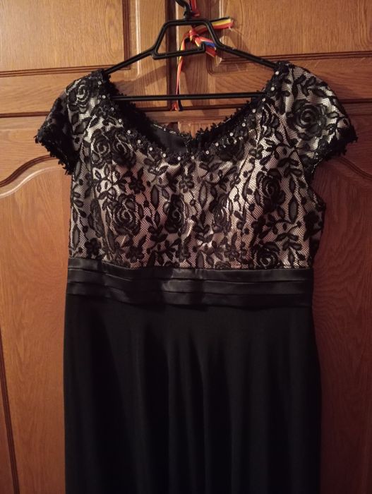 Rochie ocazie deosebita