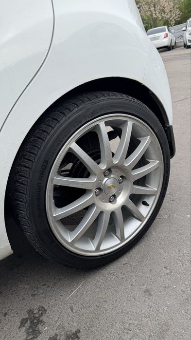 Optra diska balon 205/40 17