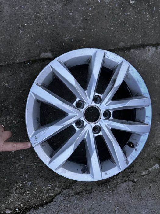 Jantă aliaj r16 vw passat b 8.cod:3g0601025.