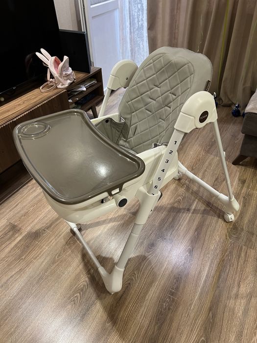 Стульчик детский для кормления Tomix