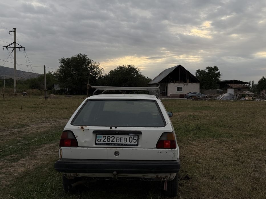 Продам гольф 2 1988год