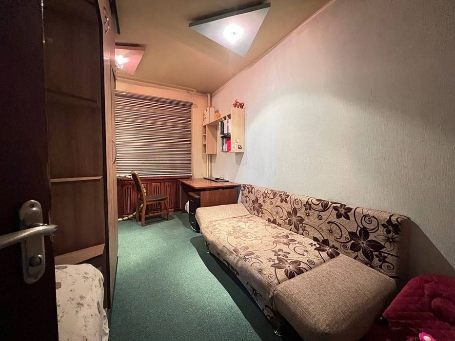 Квартира 4/1/4 Юнусабад 18 квартал" Можно под офис