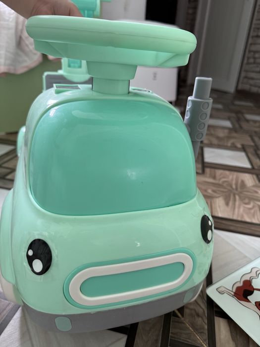 Машина экскаватор