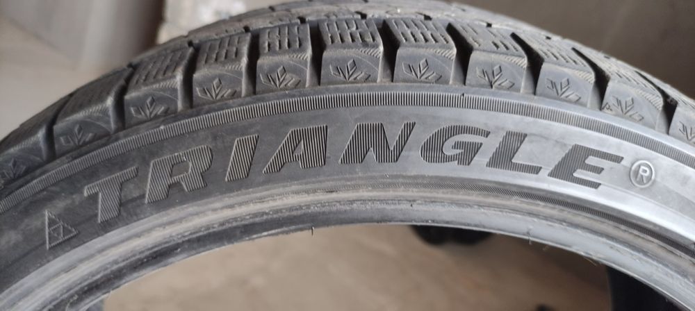 Шины зимние на липучках