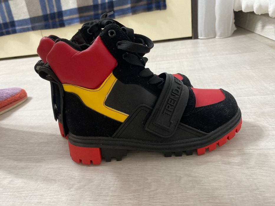 Ботинки детские для девочек