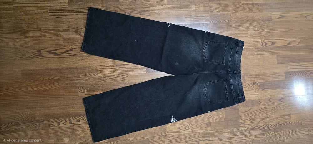 Blugi cu diamante Baggy