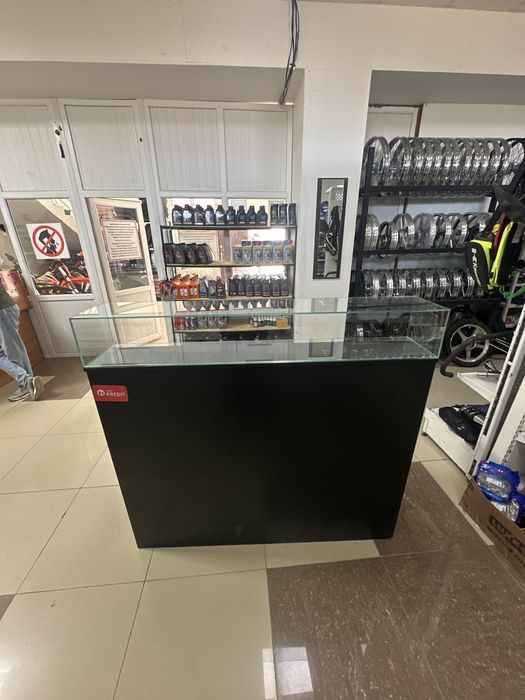 Стол для ресепшна