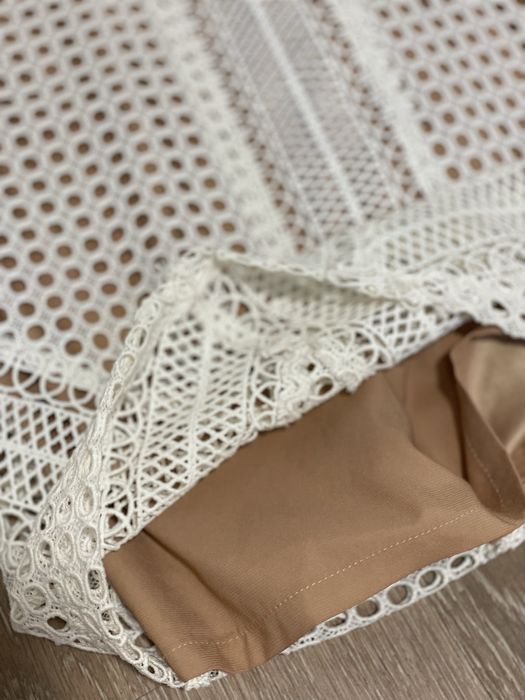 Женское вечернее платье.