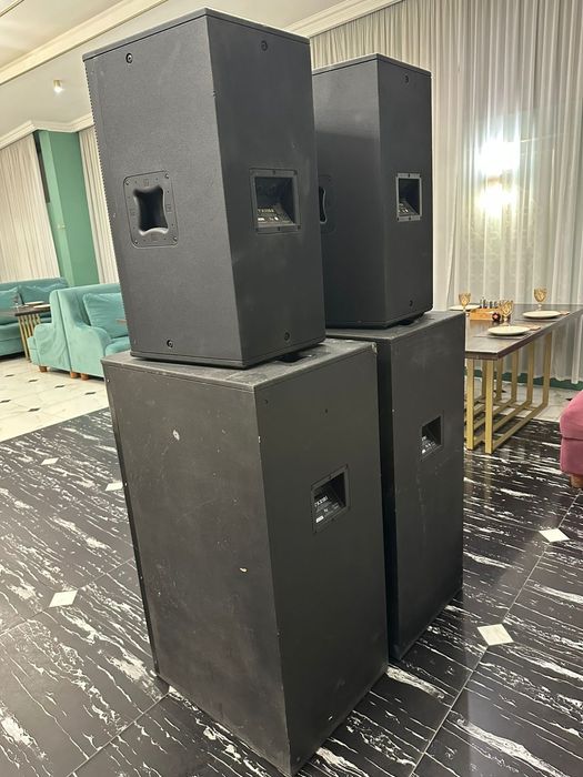 .Акустика Electro voice