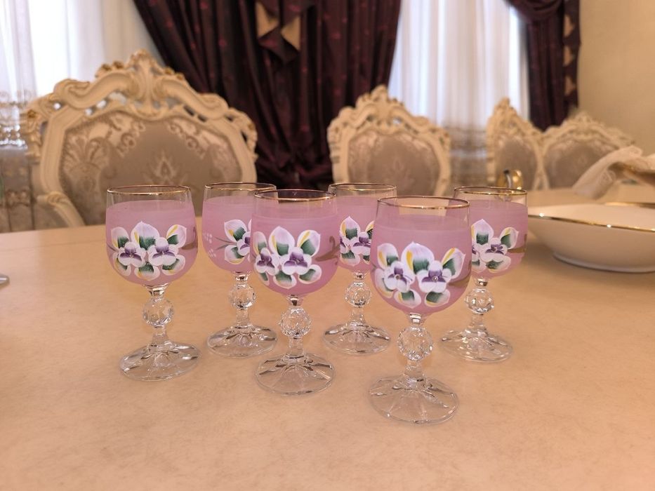 Богемия    рюмки