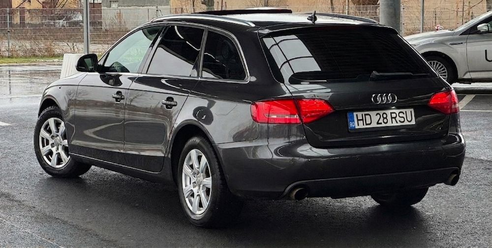 Audi a4 b8 2010 2.0