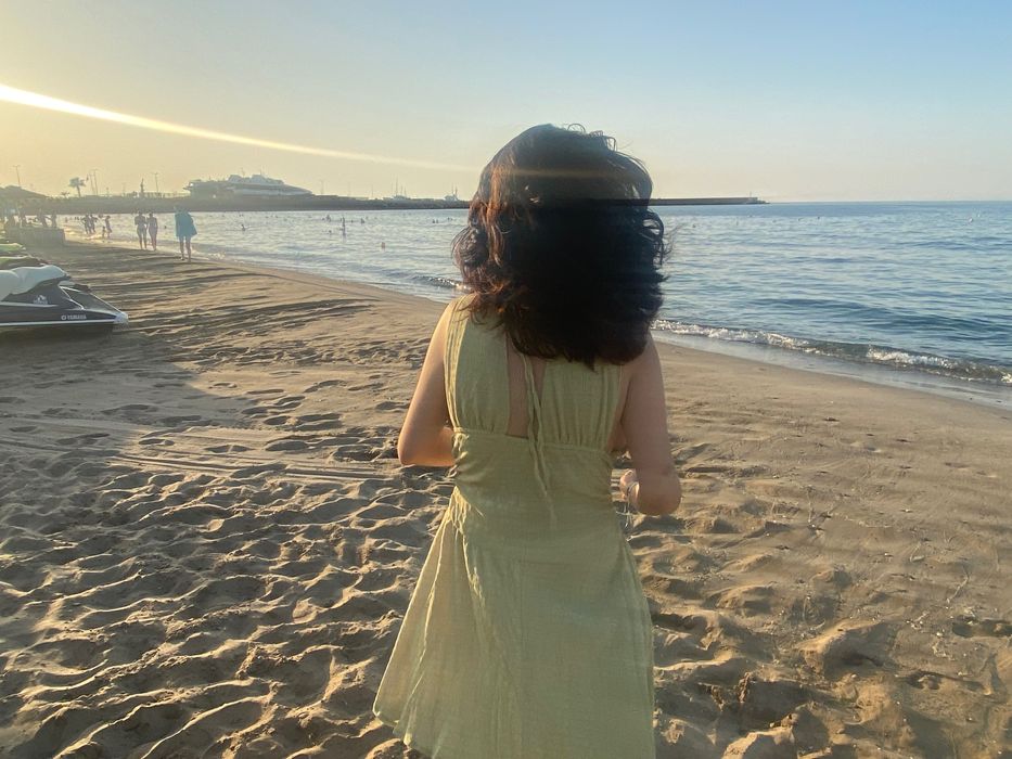 зелена лятна рокля