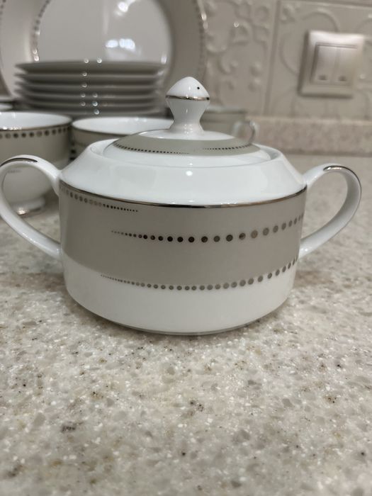 Чайный сервиз на 6 персон