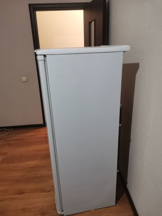 Холодильник Бирюса