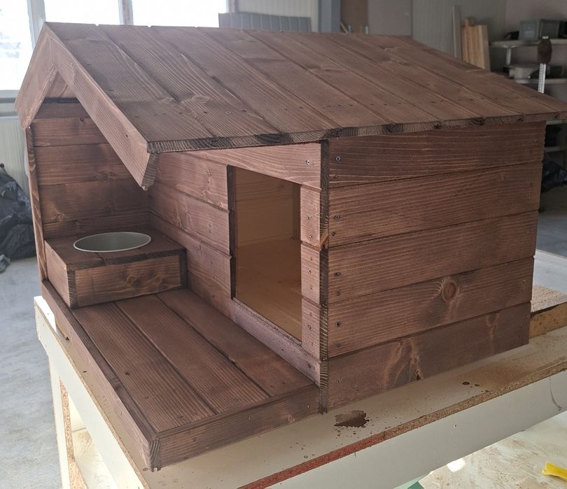 Кучешка  къщичка