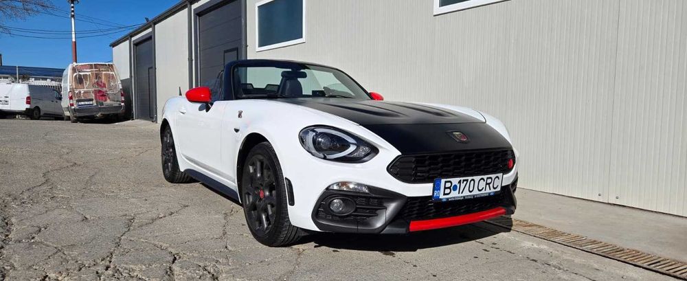 Abarth 124 Spider