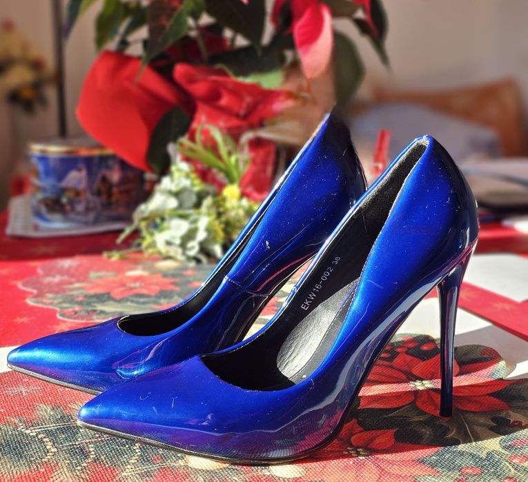 Дамски лачени обувки, 11 см ток