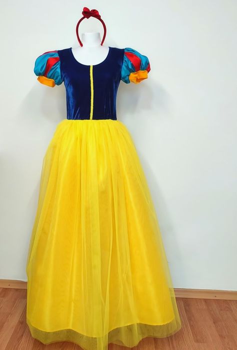 Alba ca zapada costum rochie  femei carnaval halloween made în Ro.