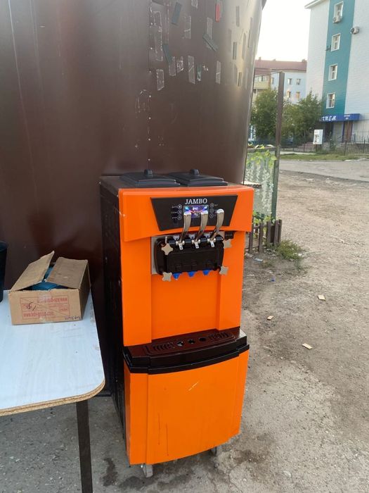 Мороженое фризер