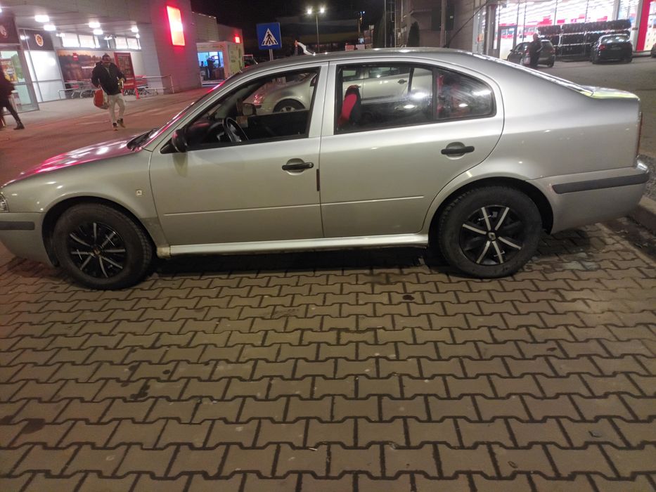 Skoda octavia 1  1.4 16v