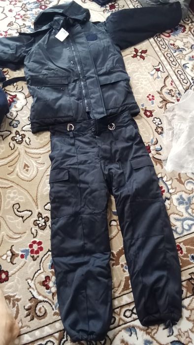 Продам новые 3-4 размер.