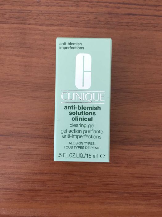 Clinique локален гел за пъпки 15 мл.