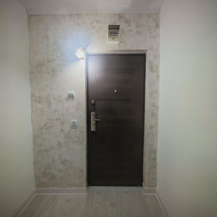 Ap 2 camere de vânzare