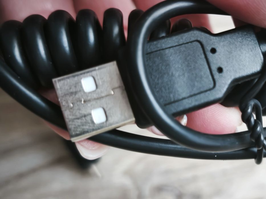 Зарядно за кола 12V  за телефон
