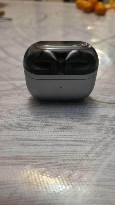 Samsung buds 3 б/у