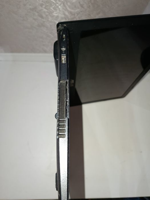 Ноутбук Asus x501u