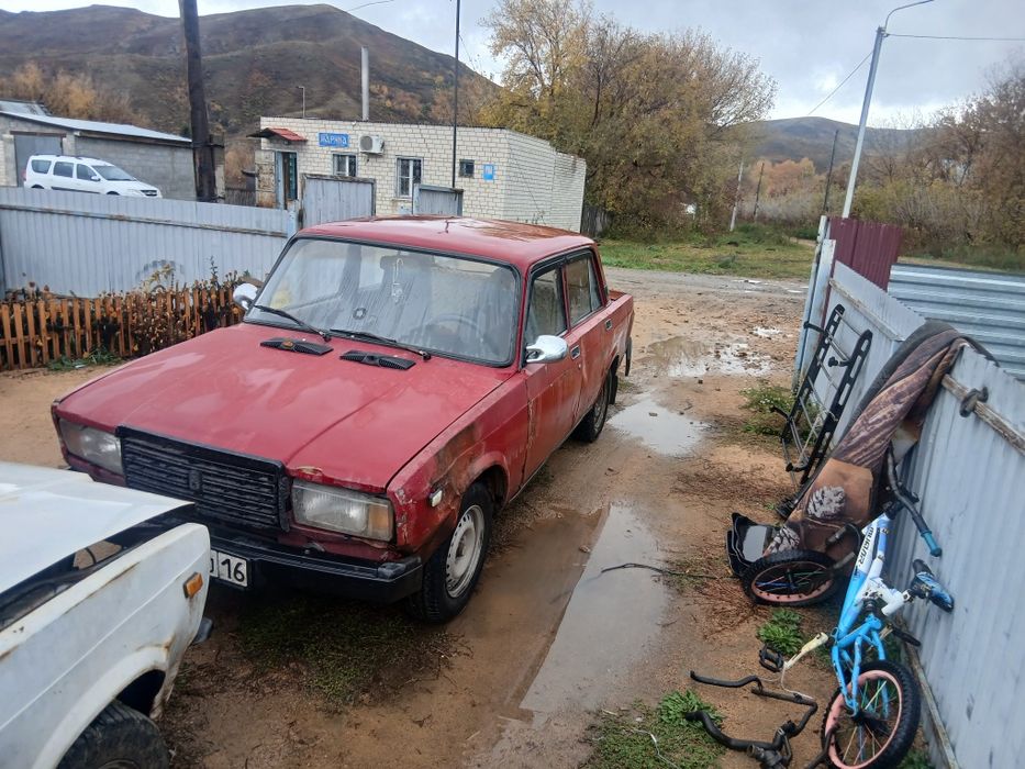 продам две ваз 07