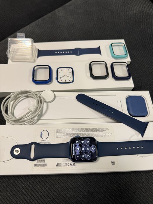 Apple Watch Series 7 GPS 45mm, оригинален, пълен к-кт с подаръци