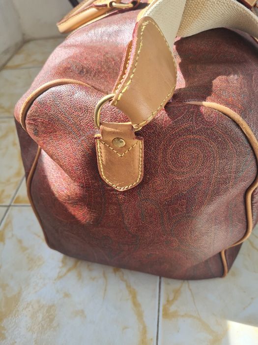 Продавам Марков Италиански кожен сак"ETRO"