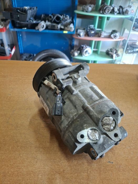 Compresor aer condiționat Renault Master Trafic 2.0 Dci