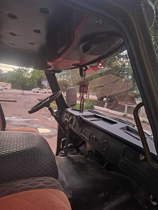 UAZ 1989 yili xolati yaxshi
