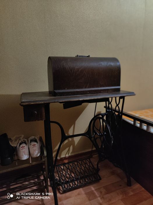 Швейная машина Раритет