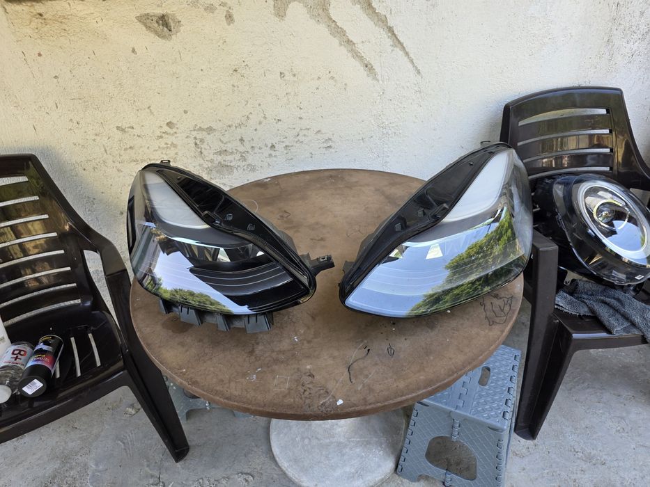 Tesla MODEL 3 MODEL Y 2023 ляв и десен фар 4бр