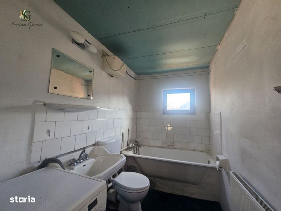 De vanzare Apartament cu 3 camere in casa, Centrul Vechi, Brasov