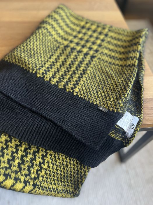 Шал “Iceberg”, нов в жълто и черно