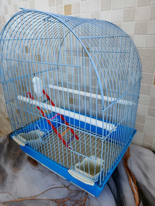 Продам клетку для птиц